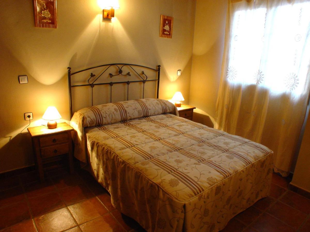 Apartamentos Posadas De Granadilla Сарса де Гранадия Стая снимка